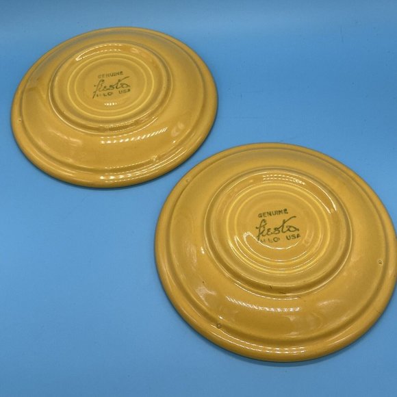 Sett Of 2 Vintage Yellow Genuine Fiesta HLO 6" Saucer Plates Bread Salad Plate - Picture 5 of 6